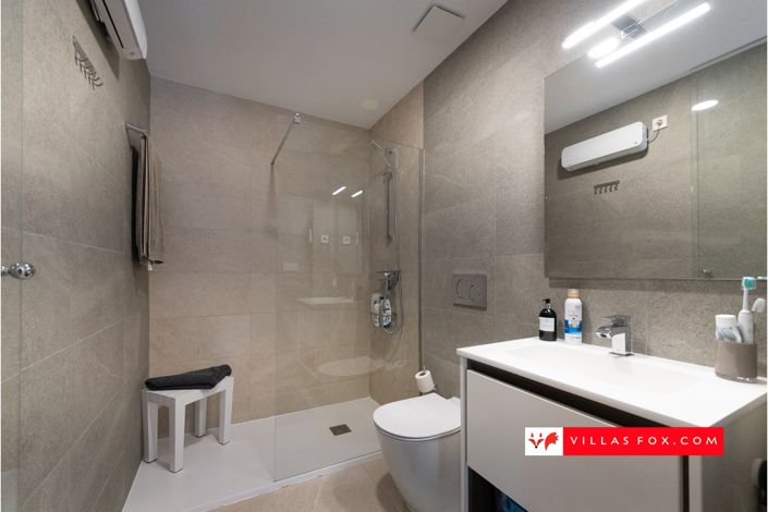 Image No.33-3 Bed Villa for sale