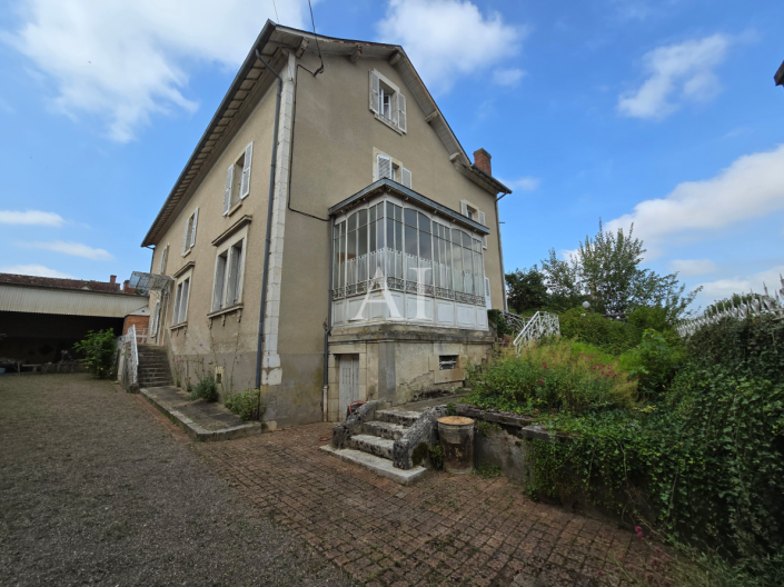 Image No.2-7 Bed House for sale