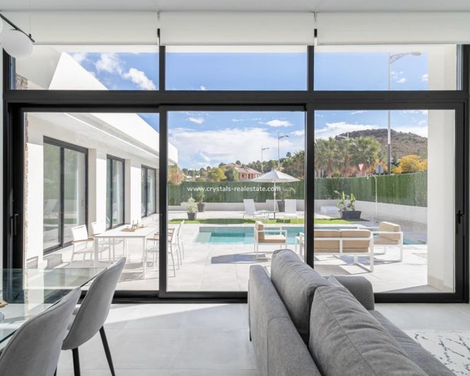 Image No.19-3 Bed Villa for sale