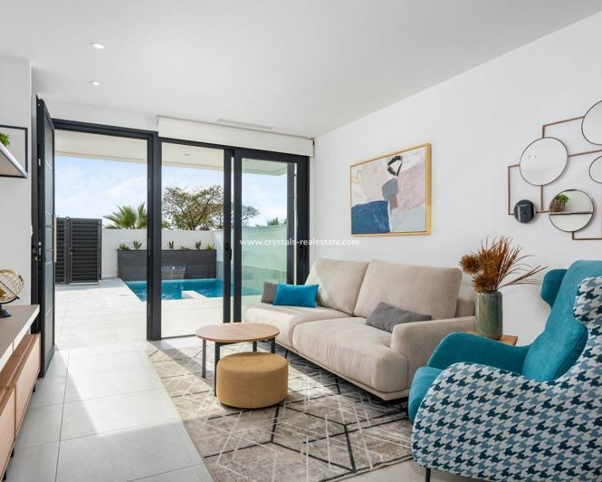 Image No.3-3 Bed Villa for sale