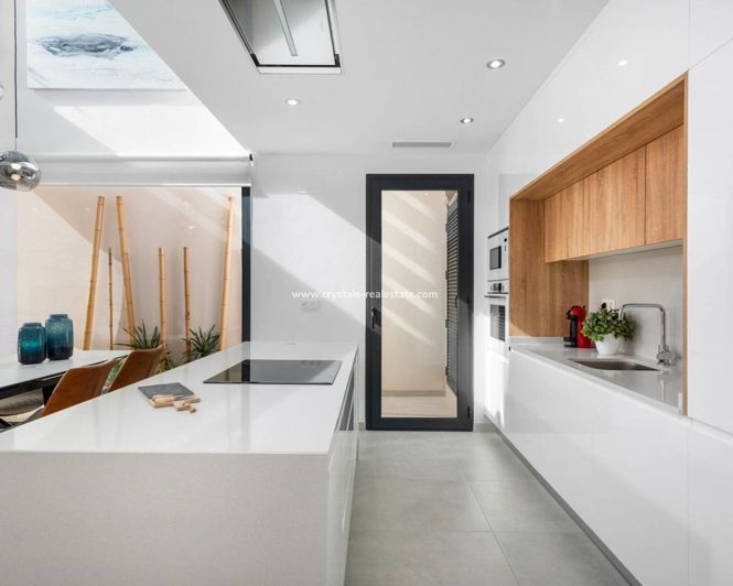 Image No.9-3 Bed Villa for sale