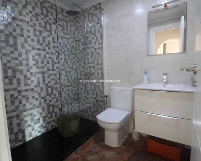 Image No.22-2 Bed Apartment for sale