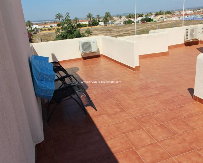 Image No.25-2 Bed Apartment for sale