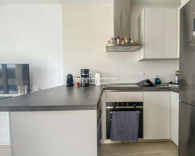 Image No.14-2 Bed Property for sale