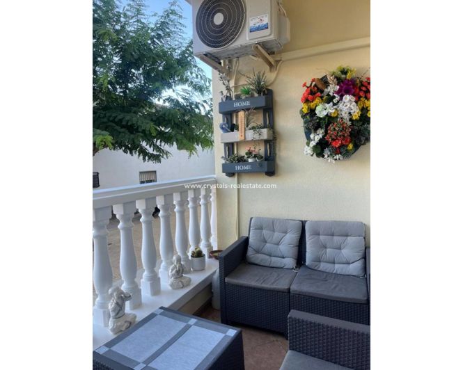 Image No.21-4 Bed Apartment for sale