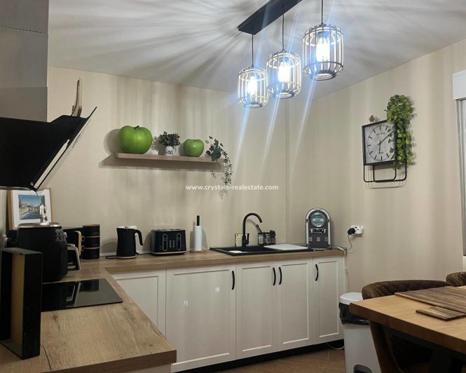 Image No.5-4 Bed Apartment for sale