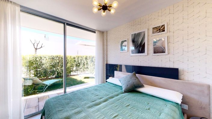 Image No.11-2 Bed Apartment for sale