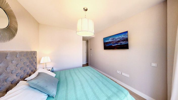 Image No.23-2 Bed Apartment for sale