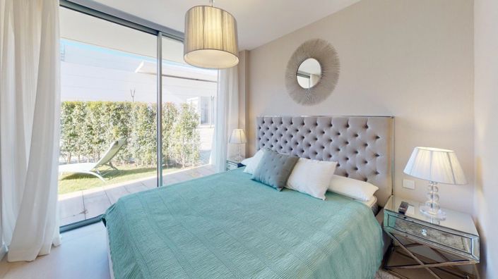 Image No.8-2 Bed Apartment for sale