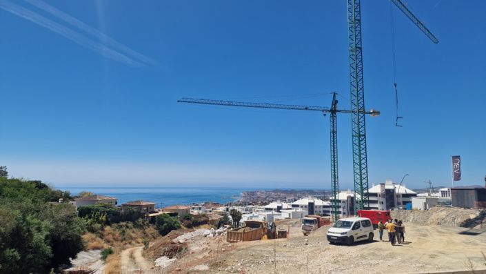 Image No.9-3 Bed Property for sale