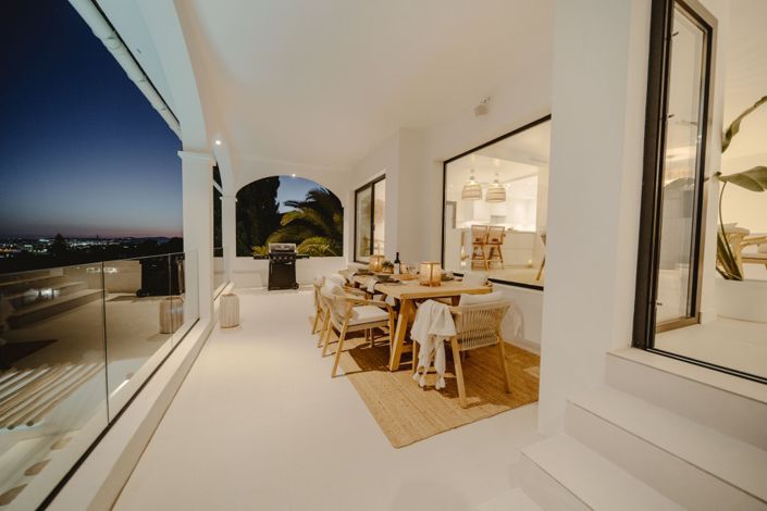 Image No.36-5 Bed Villa for sale