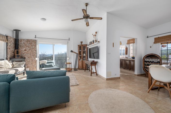 Image No.11-3 Bed Villa for sale