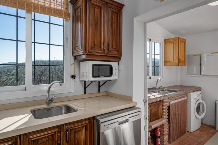 Image No.17-3 Bed Villa for sale