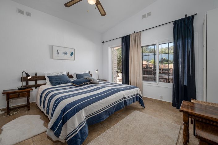 Image No.20-3 Bed Villa for sale