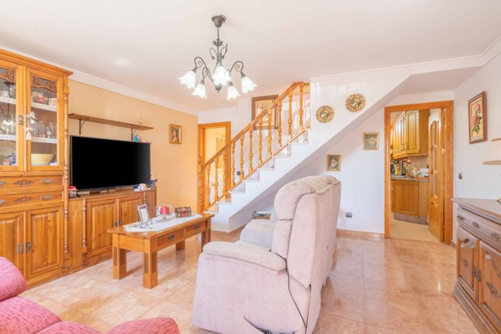 Image No.4-2 Bed Semi-Detached for sale