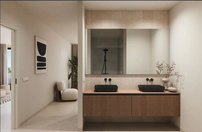 Image No.7-3 Bed Property for sale