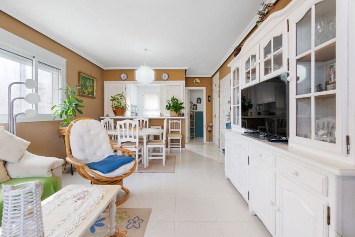 Image No.5-3 Bed Property for sale