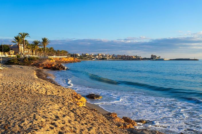 Image No.28-3 Bed Townhouse for sale