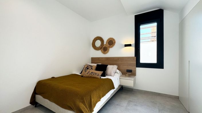 Image No.15-3 Bed Villa for sale