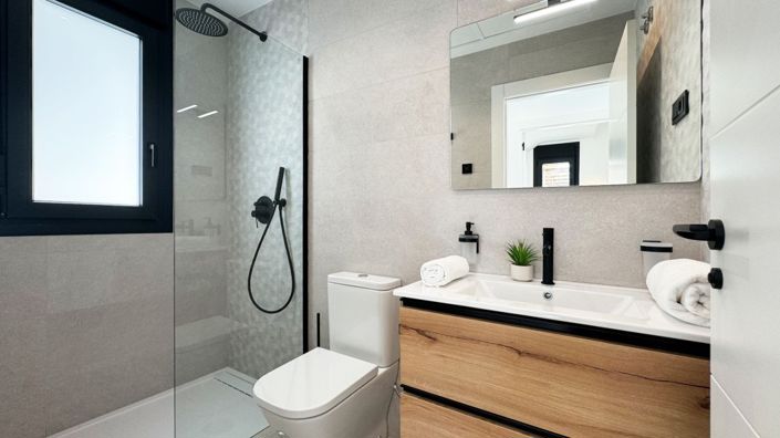 Image No.19-3 Bed Villa for sale