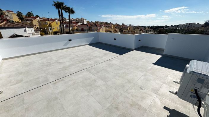 Image No.35-3 Bed Villa for sale