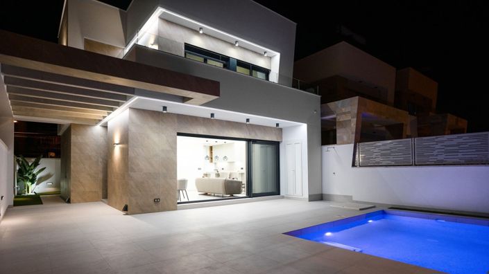 Image No.39-3 Bed Villa for sale