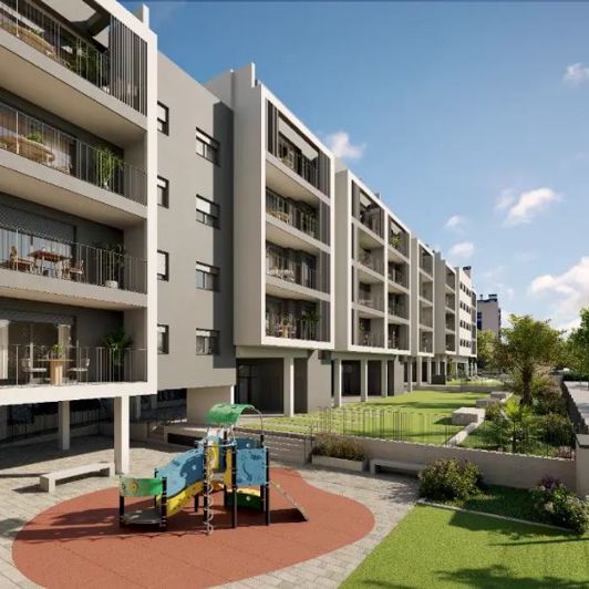 Image No.2-4 Bed Apartment for sale