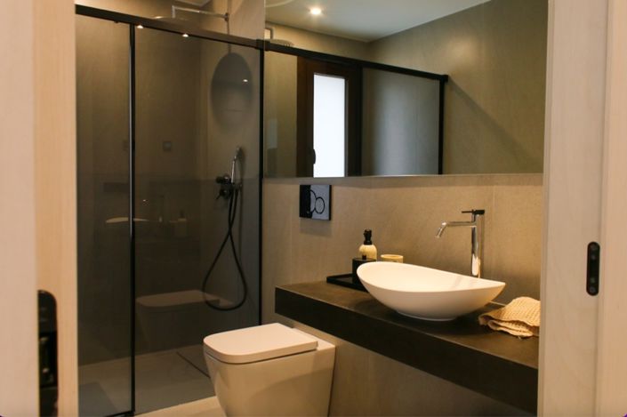 Image No.20-3 Bed Villa for sale