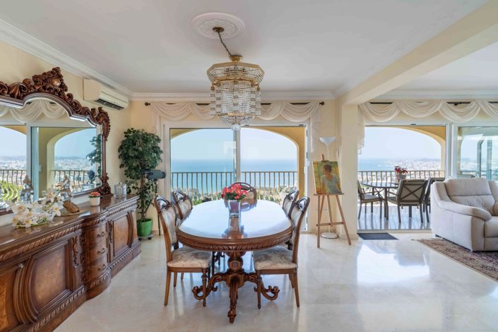 Image No.12-5 Bed Villa for sale