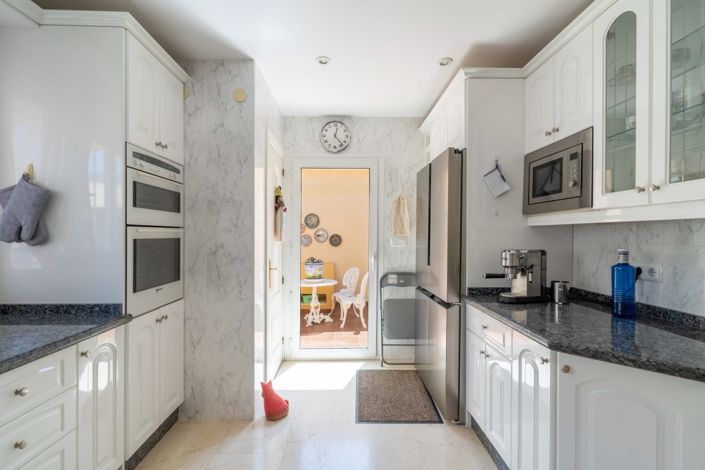 Image No.30-5 Bed Villa for sale