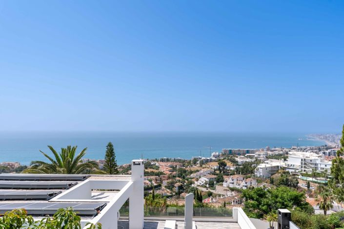 Image No.59-5 Bed Villa for sale