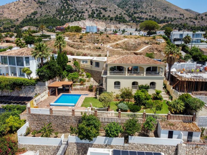 Image No.8-5 Bed Villa for sale