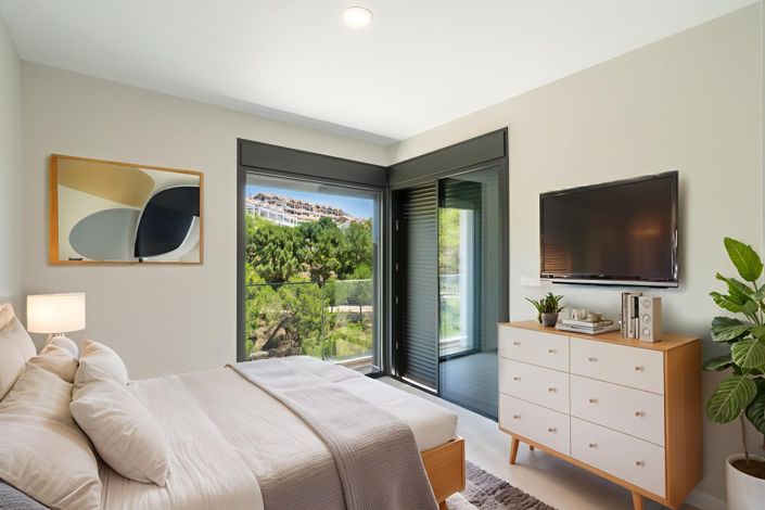 Image No.18-3 Bed Property for sale