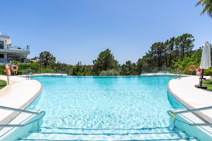 Image No.36-3 Bed Property for sale