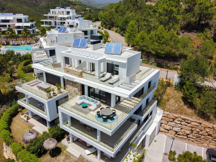 Image No.39-3 Bed Property for sale