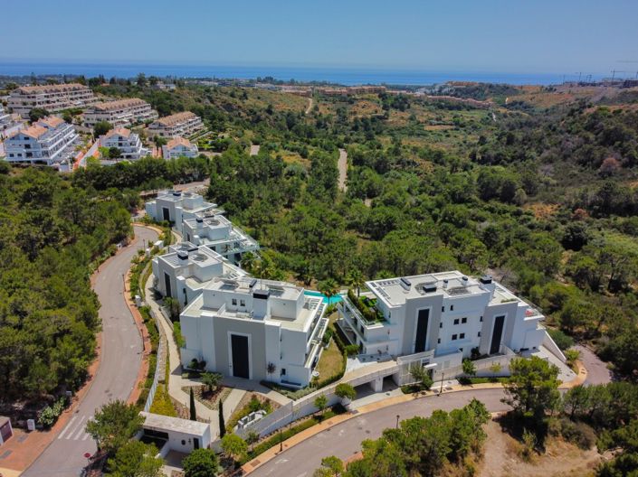 Image No.43-3 Bed Property for sale