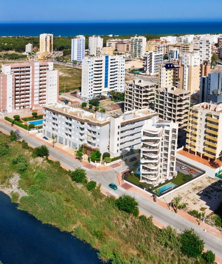 Image No.17-3 Bed Apartment for sale