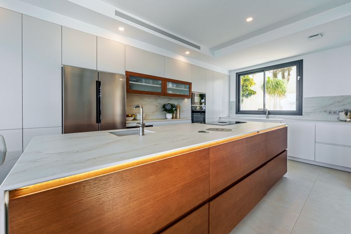 Image No.23-4 Bed Villa for sale