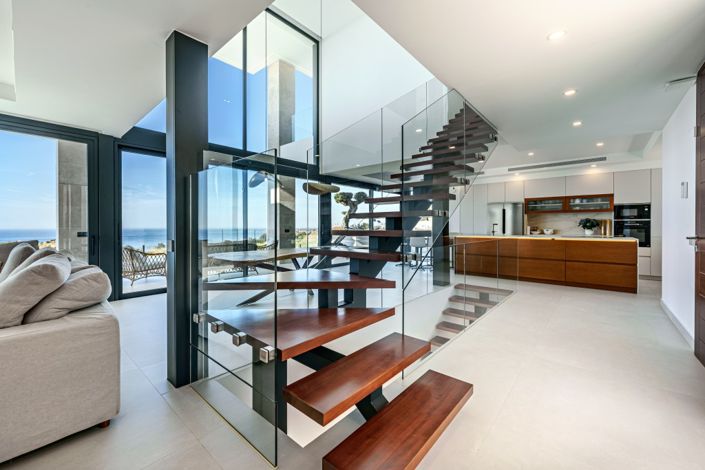 Image No.8-4 Bed Villa for sale