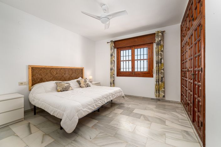 Image No.6-2 Bed Villa for sale