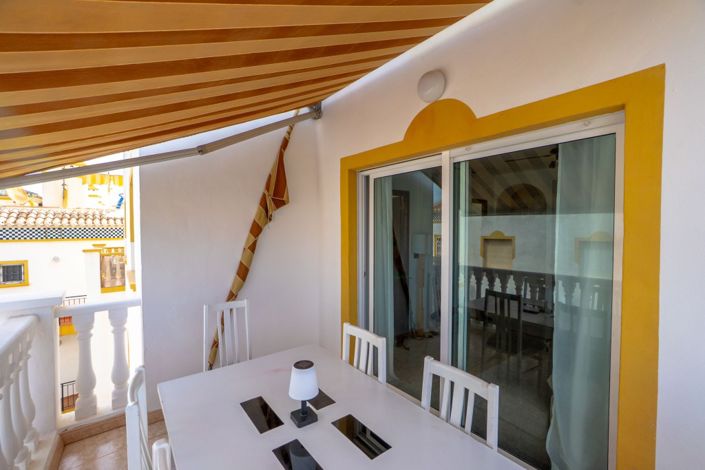 Image No.11-3 Bed Property for sale