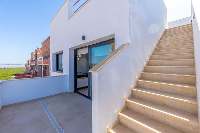 Image No.1-2 Bed Property for sale
