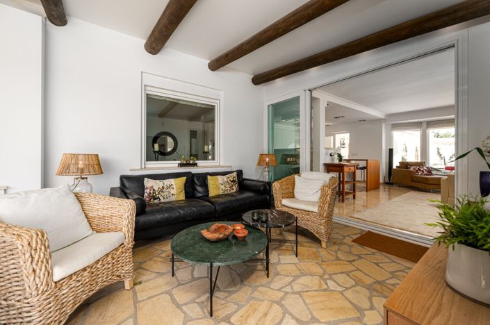 Image No.27-4 Bed Villa for sale