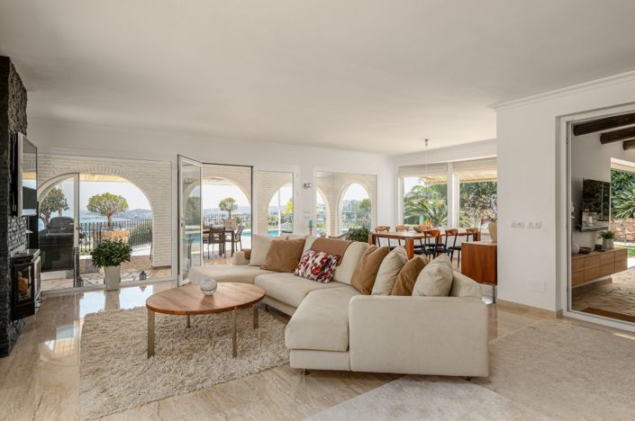 Image No.28-4 Bed Villa for sale