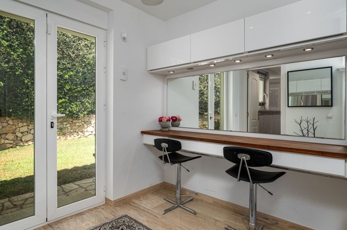 Image No.35-4 Bed Villa for sale