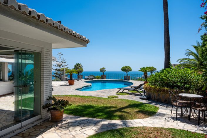 Image No.12-4 Bed Villa for sale