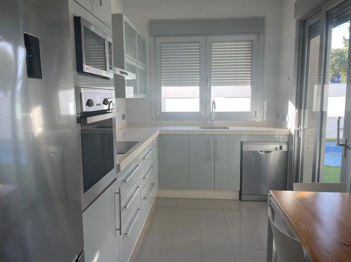 Image No.17-3 Bed Villa for sale