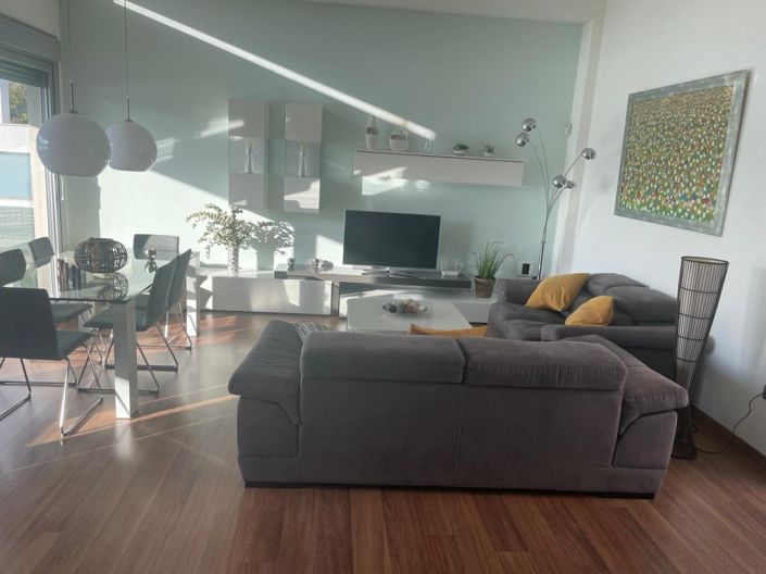 Image No.21-3 Bed Villa for sale