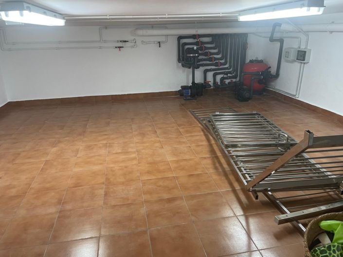 Image No.37-3 Bed Villa for sale