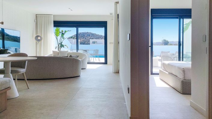 Image No.4-4 Bed Villa for sale